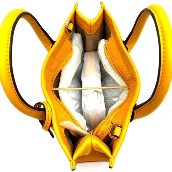 Michael Kors Mirella Small Shopper Top Zip Tote
Crossbody Bag (NWT) - Picture 10 of 13